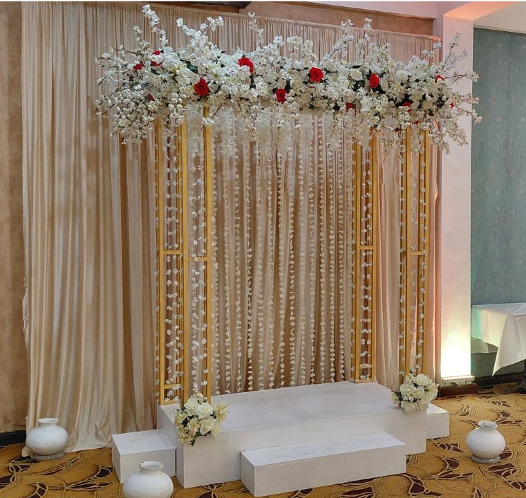 Traditional Poruwa ceremony at Garden Beach Hotel Kalutara